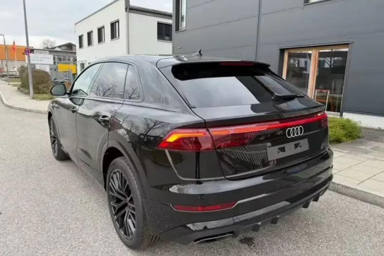 Audi Q8 din 2025 cu 10 km - oferta AUD117429 - foto 2