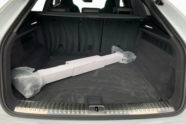 Audi RSQ8 din 2024 cu 15.100 km - oferta AUD117430 - foto 15