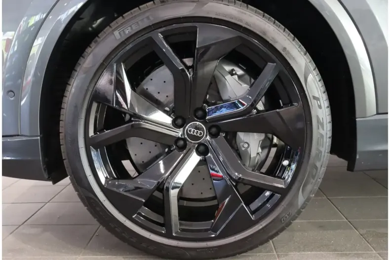 Audi RSQ8 din 2024 cu 25.535 km - oferta AUD117433 - foto 6