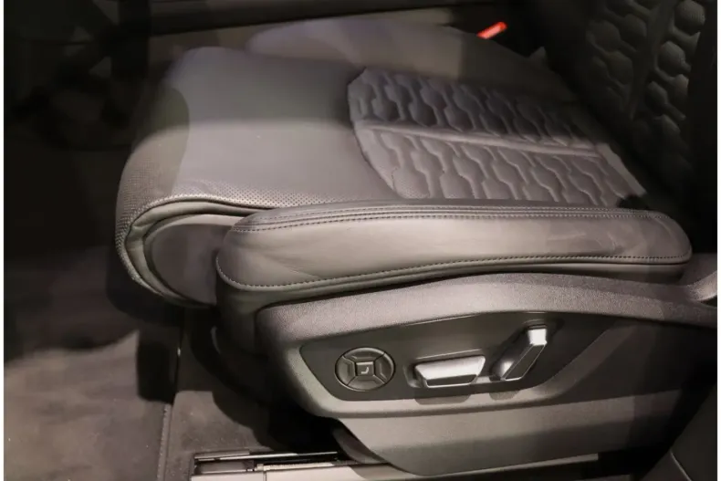 Audi RSQ8 din 2024 cu 25.535 km - oferta AUD117433 - foto 9