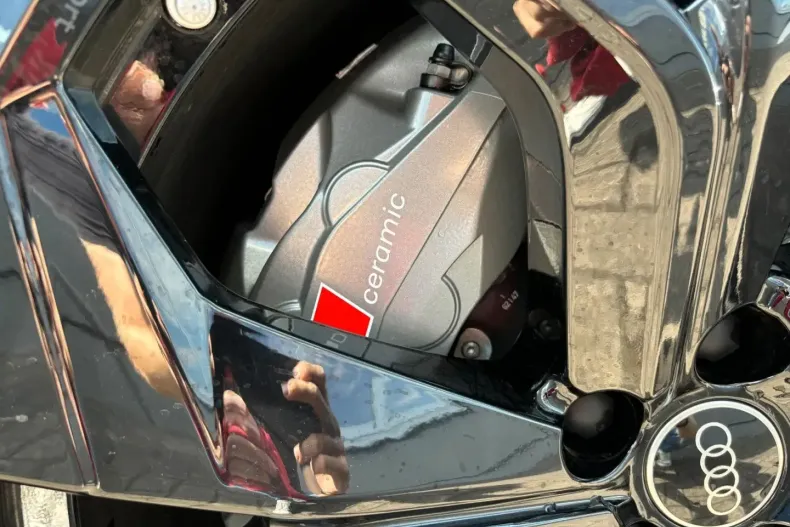 Audi RSQ8 din 2024 cu 15.981 km - oferta AUD117436 - foto 20