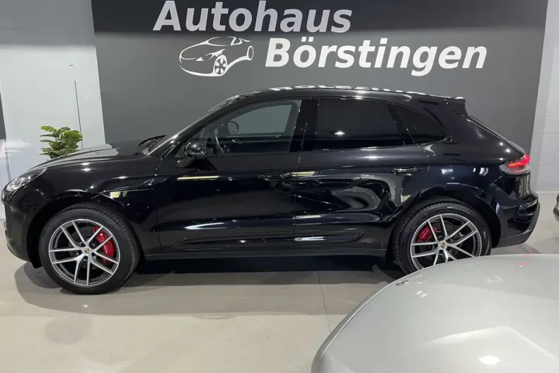 Porsche Macan din 2023 cu 33.124 km - oferta POR117449 - foto 4