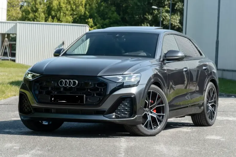 Audi Q8 din 2025 cu 5.600 km - oferta AUD117454 - foto 1
