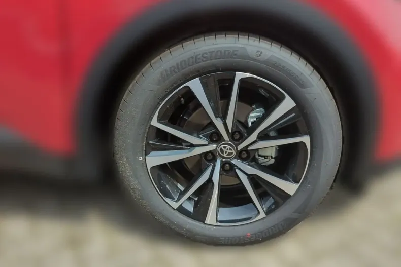 Toyota C-HR din 2024 cu 3.295 km - oferta TOY117457 - foto 7