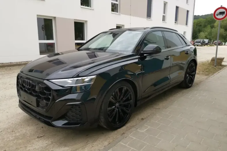 Audi Q8 din 2025 cu 1.000 km - oferta AUD117463 - foto 1