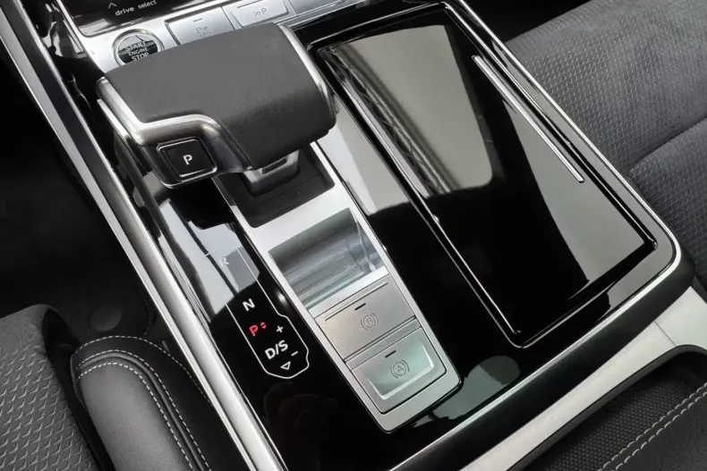 Audi Q8 din 2025 cu 100 km - oferta AUD117465 - foto 4