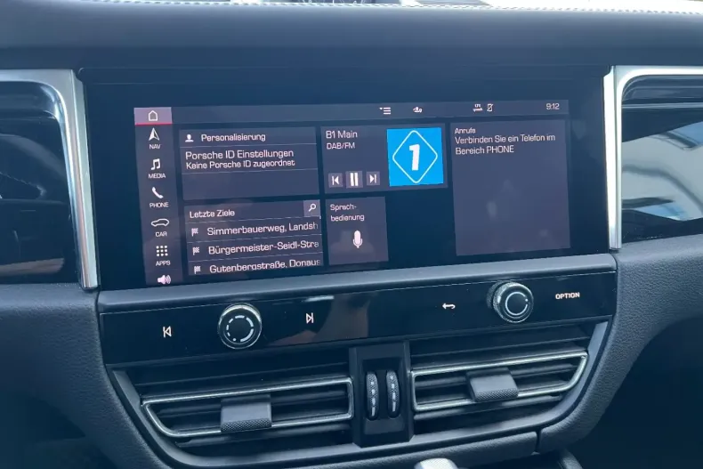 Porsche Macan din 2022 cu 31.600 km - oferta POR117466 - foto 19