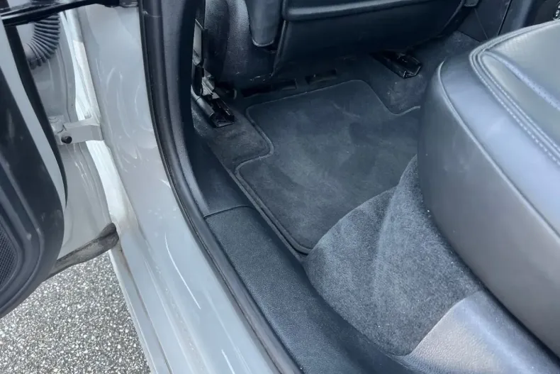 Porsche Macan din 2022 cu 31.600 km - oferta POR117466 - foto 24