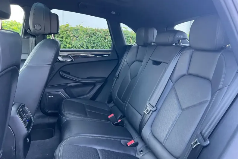 Porsche Macan din 2022 cu 31.600 km - oferta POR117466 - foto 25