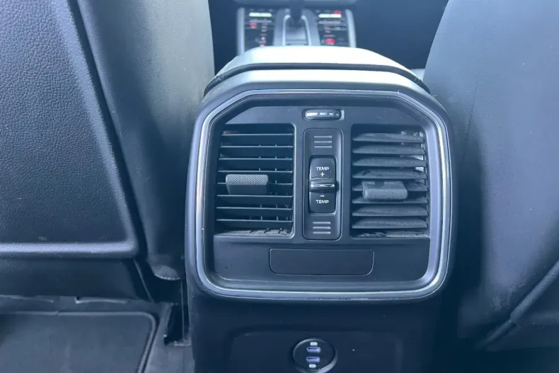 Porsche Macan din 2022 cu 31.600 km - oferta POR117466 - foto 26