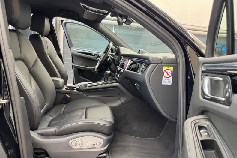 Porsche Macan din 2022 cu 39.800 km - oferta POR117467 - foto 7