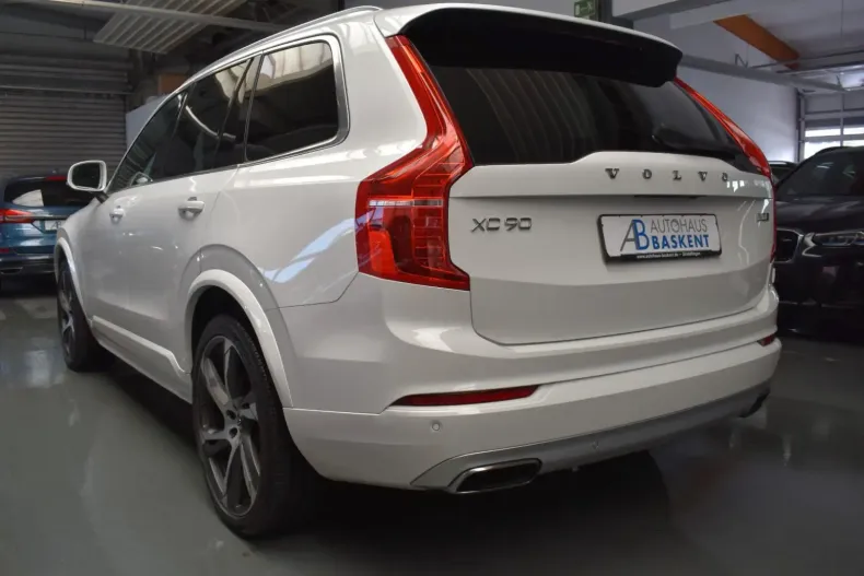 Volvo XC90 din 2020 cu 99.100 km - oferta VOL117472 - foto 4
