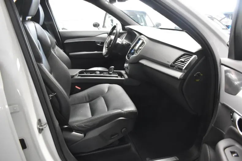 Volvo XC90 din 2020 cu 99.100 km - oferta VOL117472 - foto 10