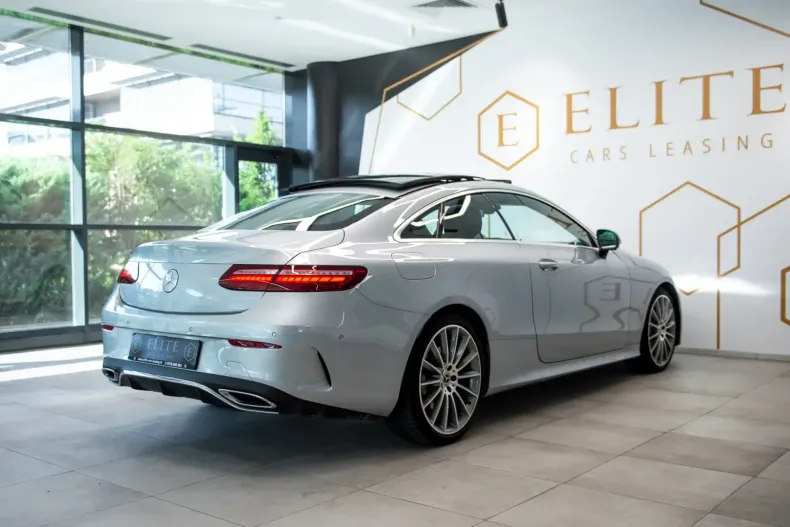 Mercedes-Benz E 400 din 2022 cu 60.883 km - oferta MER117480 - foto 8