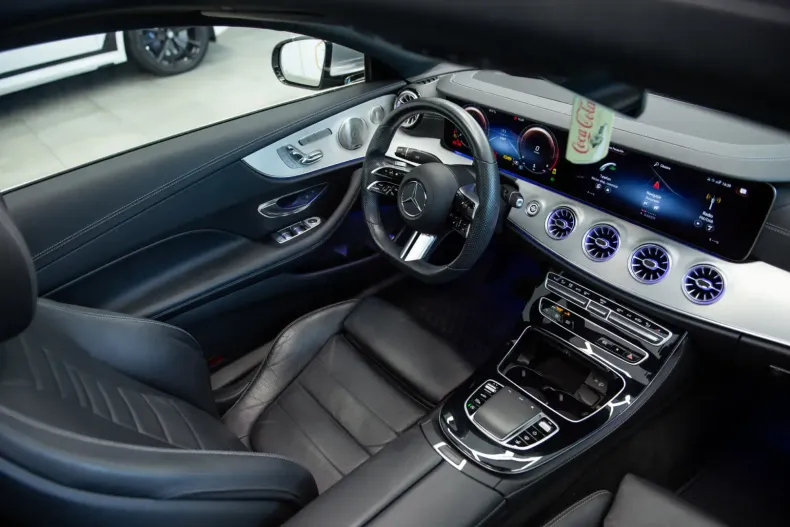 Mercedes-Benz E 400 din 2022 cu 60.883 km - oferta MER117480 - foto 27