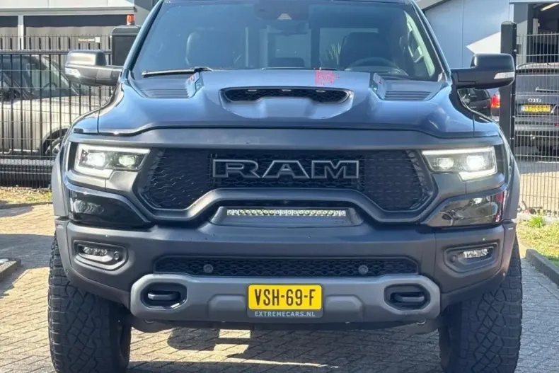 Dodge RAM din 2023 cu 26.901 km - oferta DOD117485 - foto 3