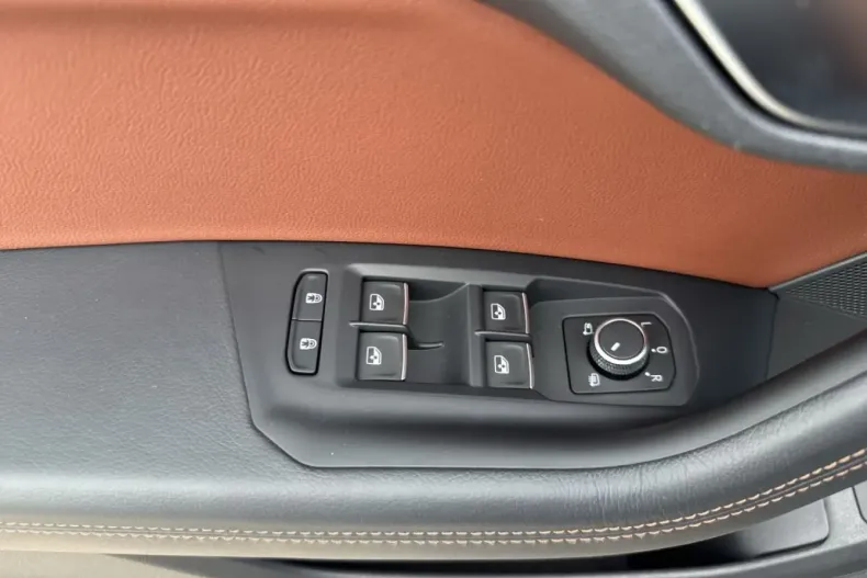 Volkswagen Touareg din 2023 cu 27.700 km - oferta VOL117488 - foto 15