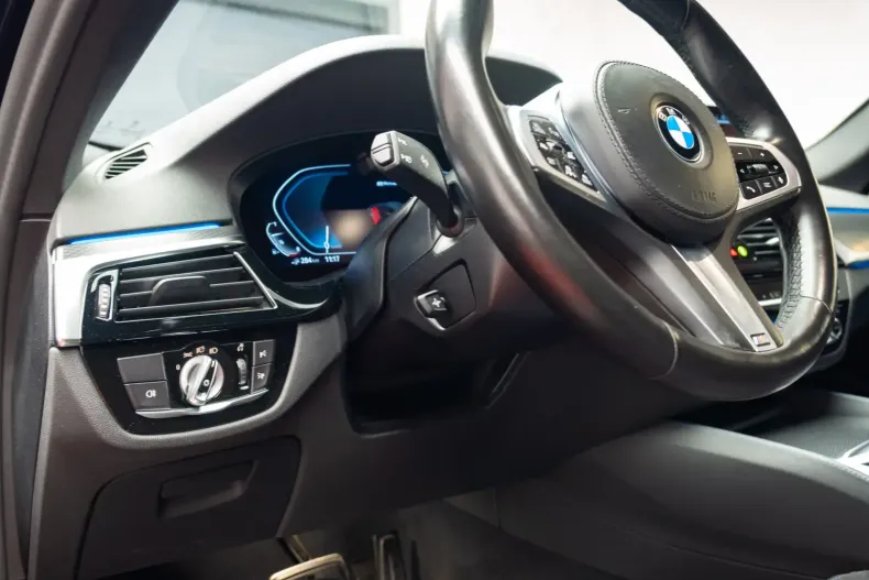 BMW 530 din 2021 cu 58.481 km - oferta BMW117489 - foto 17