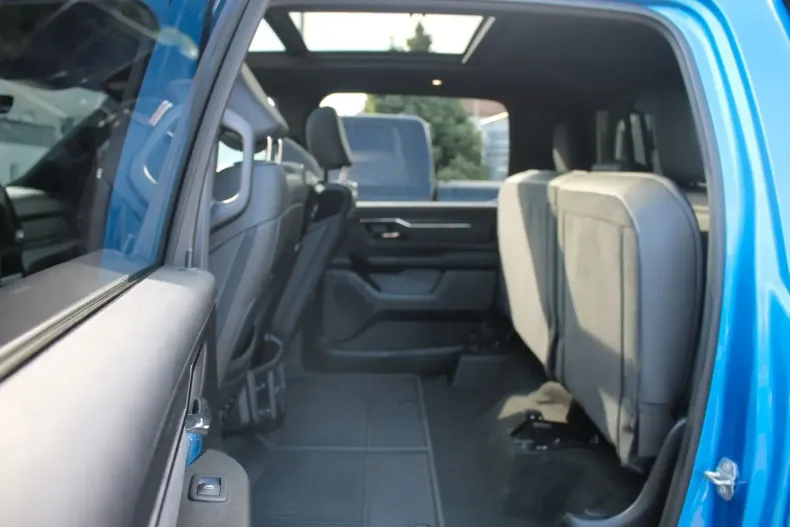 Dodge RAM din 2023 cu 24.500 km - oferta DOD117494 - foto 9