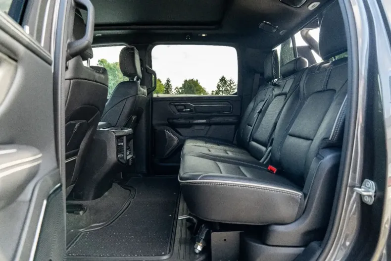 Dodge RAM din 2023 cu 10.200 km - oferta DOD117498 - foto 18