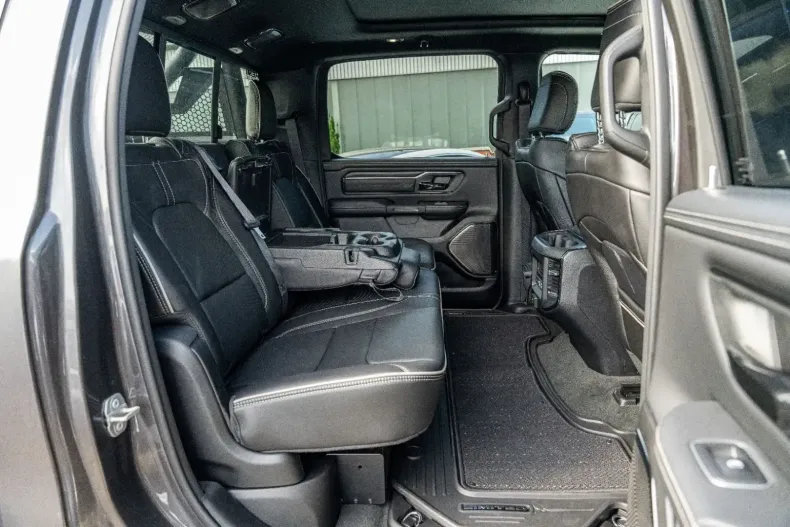 Dodge RAM din 2023 cu 10.200 km - oferta DOD117498 - foto 19