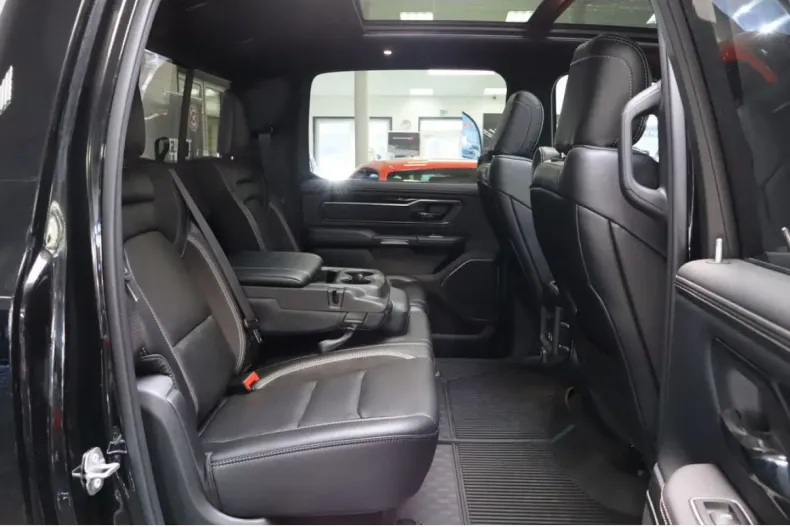 Dodge RAM din 2023 cu 12.160 km - oferta DOD117499 - foto 11