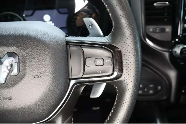 Dodge RAM din 2023 cu 12.160 km - oferta DOD117499 - foto 17