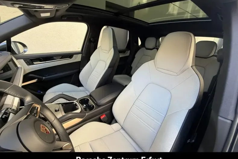 Porsche Cayenne din 2023 cu 15.900 km - oferta POR117501 - foto 6