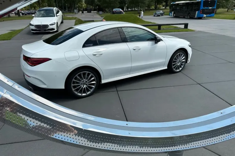 Mercedes-Benz CLA 250 din 2023 cu 35.000 km - oferta MER117505 - foto 20