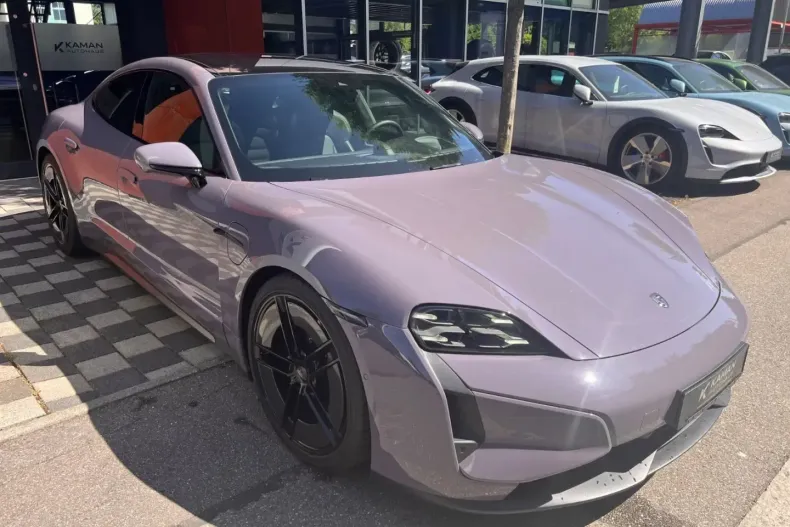 Porsche Taycan din 2024 cu 2.100 km - oferta POR117517 - foto 3