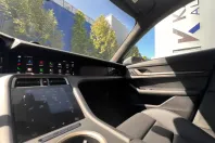 Porsche Taycan din 2024 cu 2.100 km - oferta POR117517 - foto 8