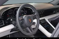 Porsche Taycan din 2024 cu 13.290 km - oferta POR117518 - foto 11