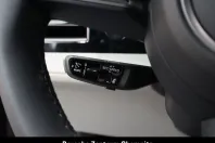 Porsche Taycan din 2024 cu 13.290 km - oferta POR117518 - foto 29