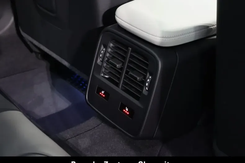 Porsche Taycan din 2024 cu 13.290 km - oferta POR117518 - foto 31