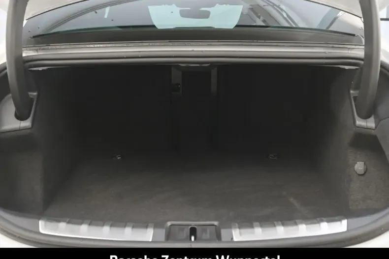 Porsche Taycan din 2023 cu 15.649 km - oferta POR117519 - foto 2