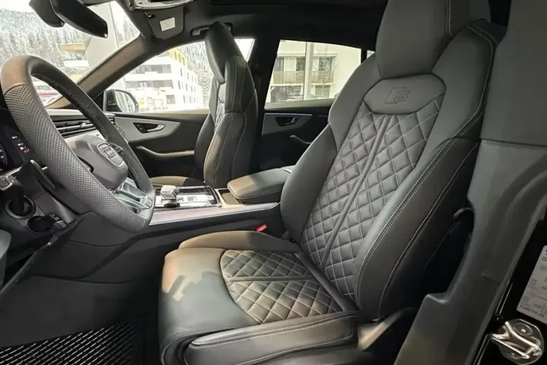 Audi Q8 din 2025 cu 10 km - oferta AUD117520 - foto 6