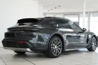 Porsche Taycan din 2024 cu 11.500 km - oferta POR117521 - foto 3