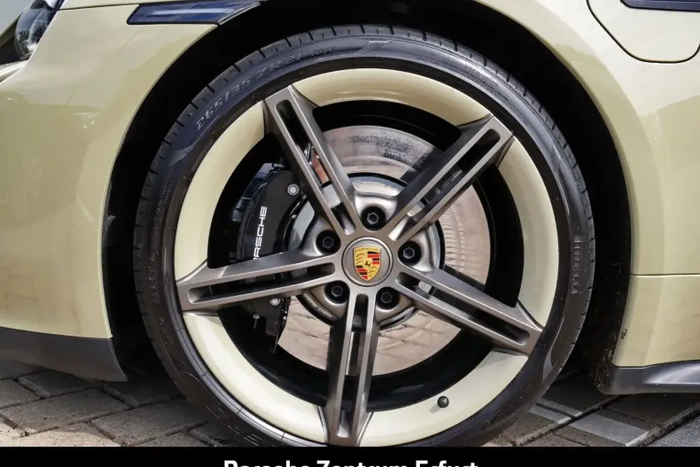 Porsche Taycan din 2023 cu 8.729 km - oferta POR117522 - foto 26