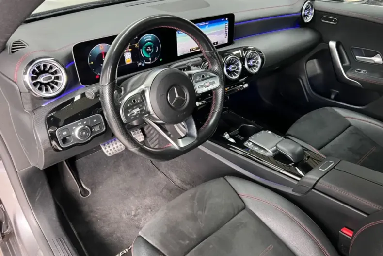 Mercedes-Benz CLA 200 din 2020 cu 87.000 km - oferta MER117524 - foto 9