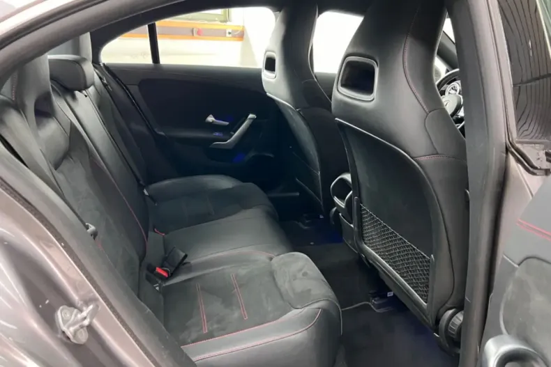 Mercedes-Benz CLA 200 din 2020 cu 87.000 km - oferta MER117524 - foto 13