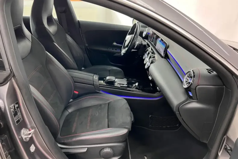 Mercedes-Benz CLA 200 din 2020 cu 87.000 km - oferta MER117524 - foto 15