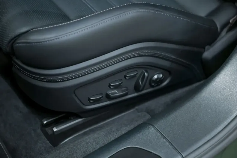 Porsche Panamera din 2024 cu 13.500 km - oferta POR117526 - foto 21