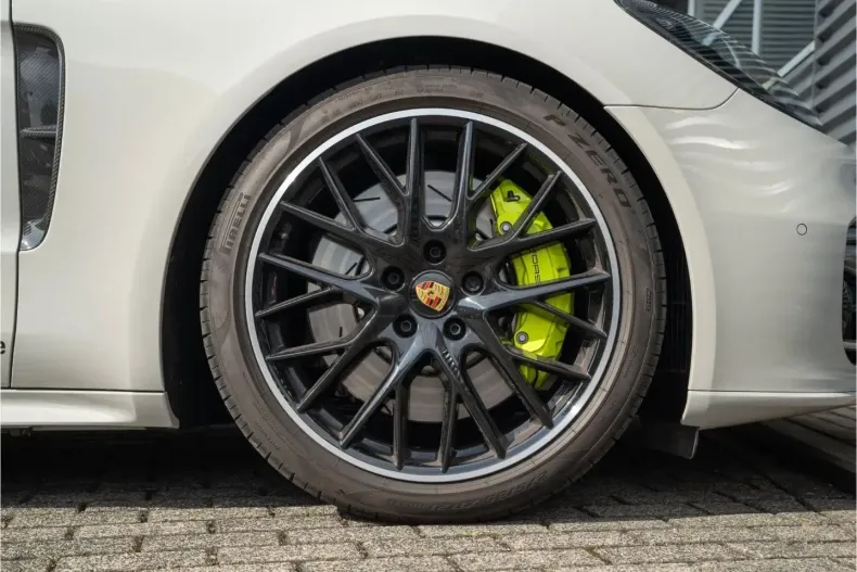 Porsche Panamera din 2024 cu 9.999 km - oferta POR117530 - foto 16