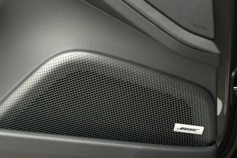 Porsche Panamera din 2024 cu 13.050 km - oferta POR117531 - foto 24