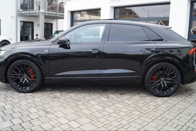 Audi Q8 din 2025 cu 10 km - oferta AUD117533 - foto 2