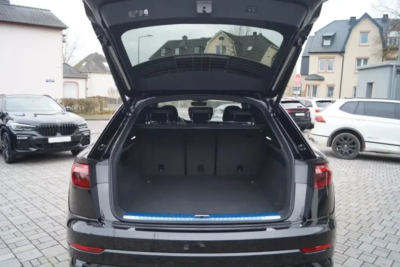 Audi Q8 din 2025 cu 10 km - oferta AUD117533 - foto 3