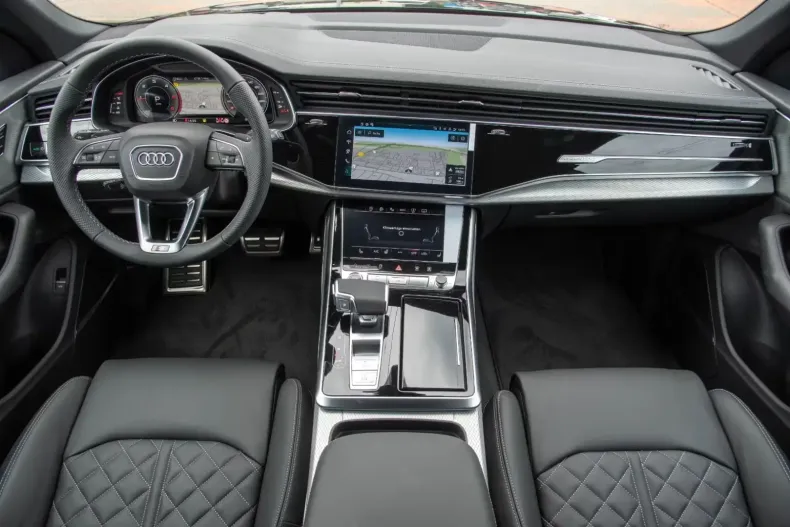 Audi Q8 din 2025 cu 50 km - oferta AUD117535 - foto 4