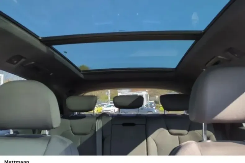 Audi Q5 din 2024 cu 5.537 km - oferta AUD117542 - foto 10