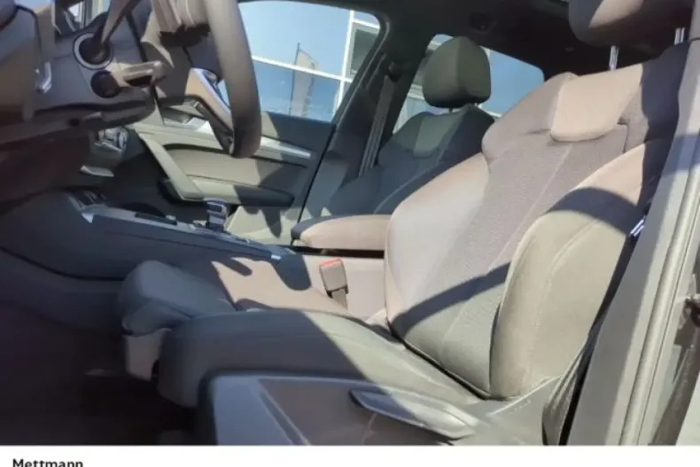 Audi Q5 din 2024 cu 5.537 km - oferta AUD117542 - foto 14