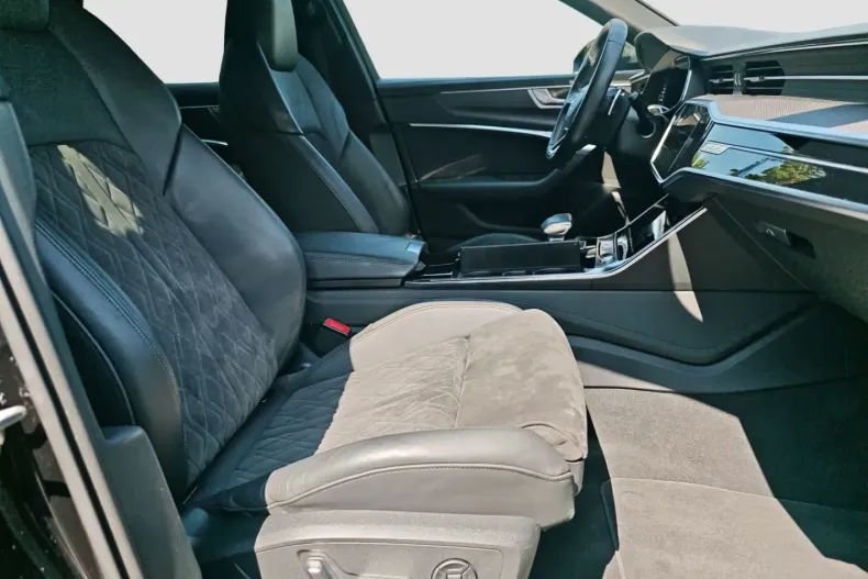 Audi RS6 din 2021 cu 59.700 km - oferta AUD117545 - foto 14